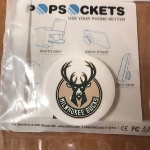 Bucks pop socket